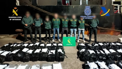 Espanha intercepta navio que saiu de Santos-SP com 4,5 toneladas de cocaína